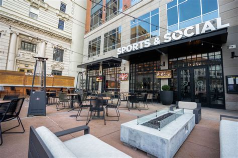 Sports and social allentown - A nationally acclaimed dining and entertainment concept is looking to fill 100 positions at its new downtown Allentown venue. Sports & Social, set to replace The Hamilton Kitchen & Bar this spring ...